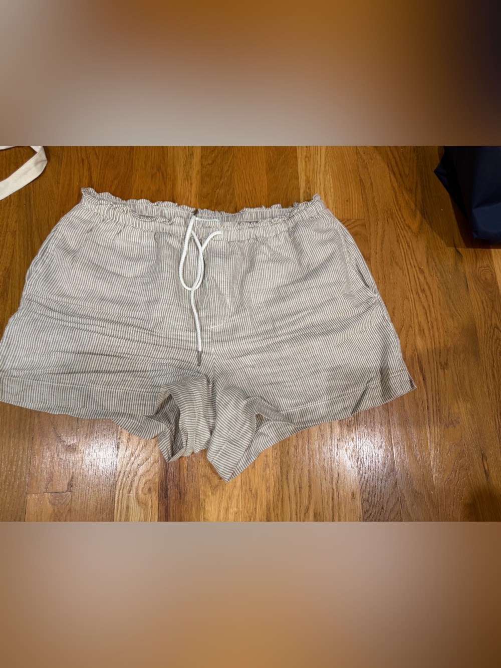 BE COOL Light tan Striped High-Waist Women’s Shorts
